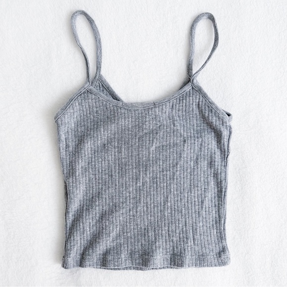 Brandy Melville Lorene Spaghetti Strap Cropped Tank Top Grey One Size - Picture 2 of 6
